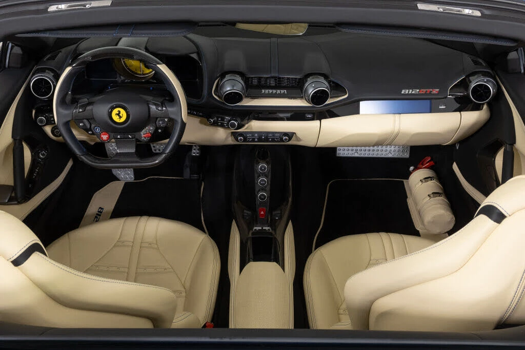 2021 Ferrari 812 GTS - Image 25 of 31