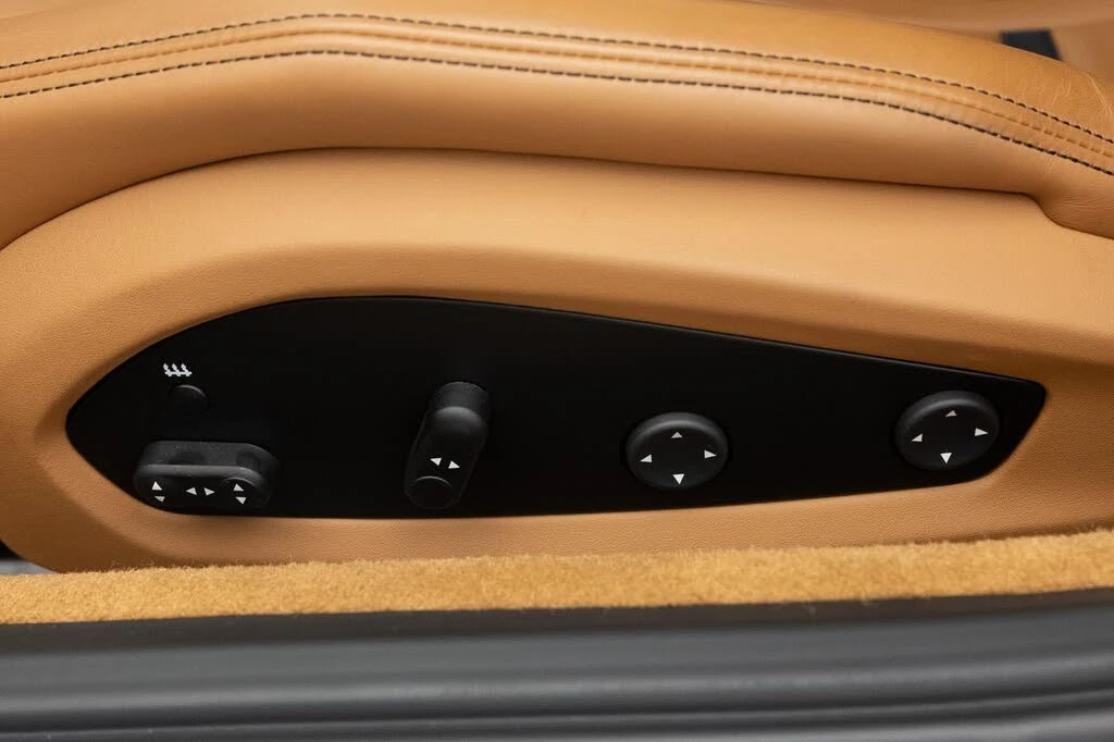 2021 Ferrari 812 GTS - Image 25 of 31