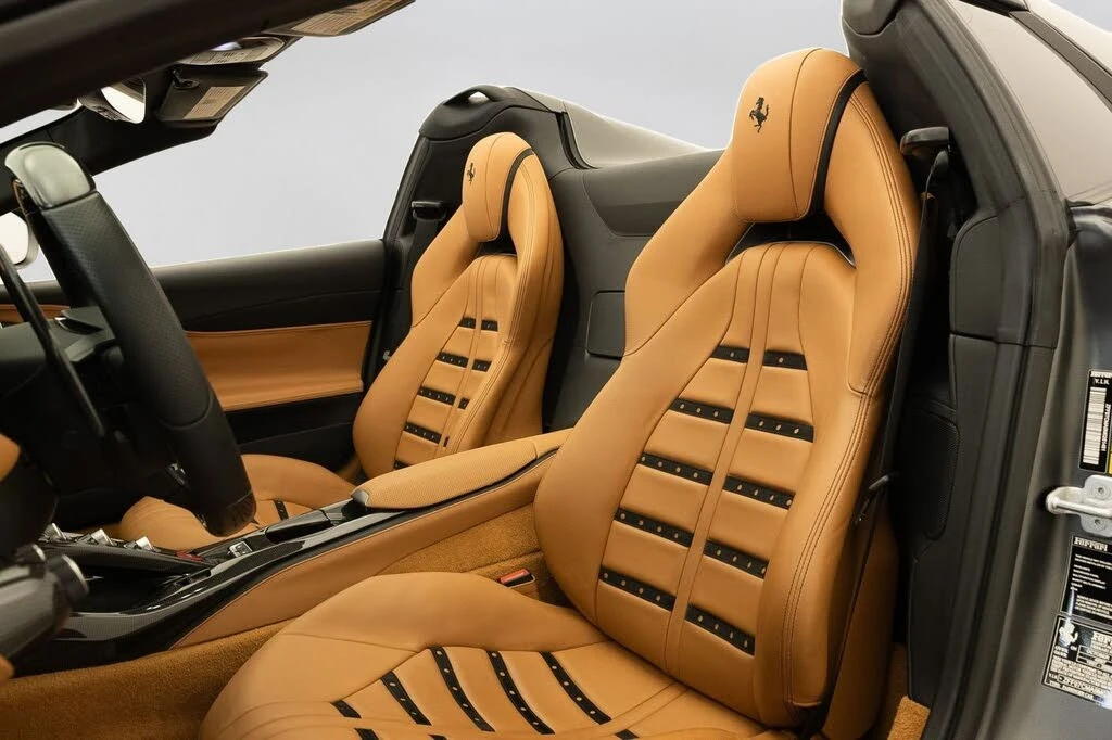 2021 Ferrari 812 GTS - Image 7 of 31