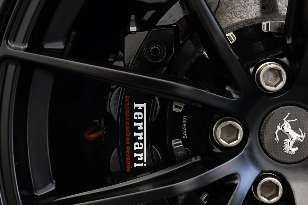 2021 Ferrari 812 GTS - Image 18 of 31