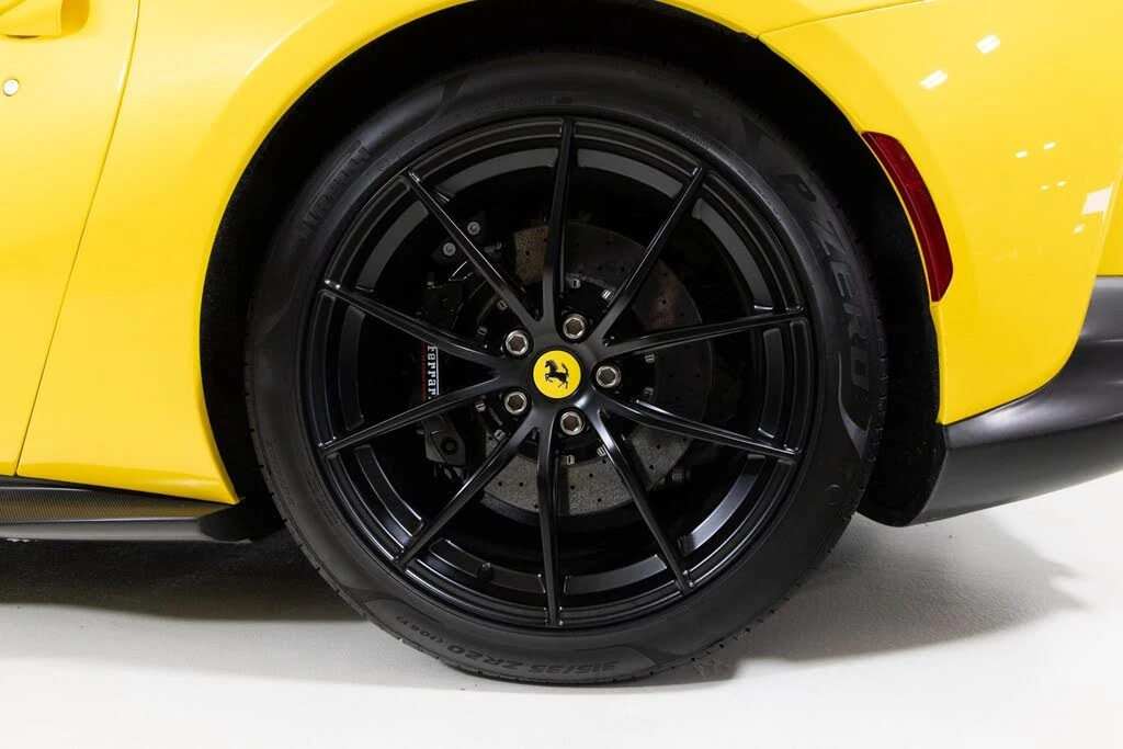 2021 Ferrari 812 GTS - Image 13 of 31