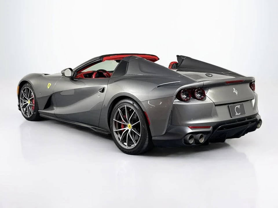 2021 Ferrari 812 GTS - Image 2 of 25