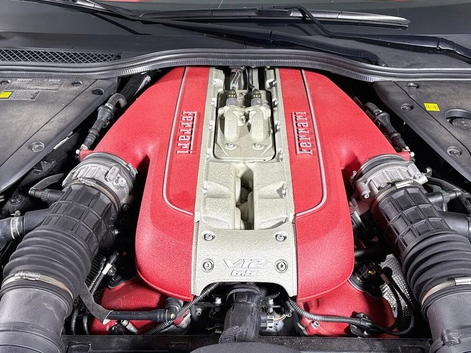 2021 Ferrari 812 GTS - Image 5 of 25