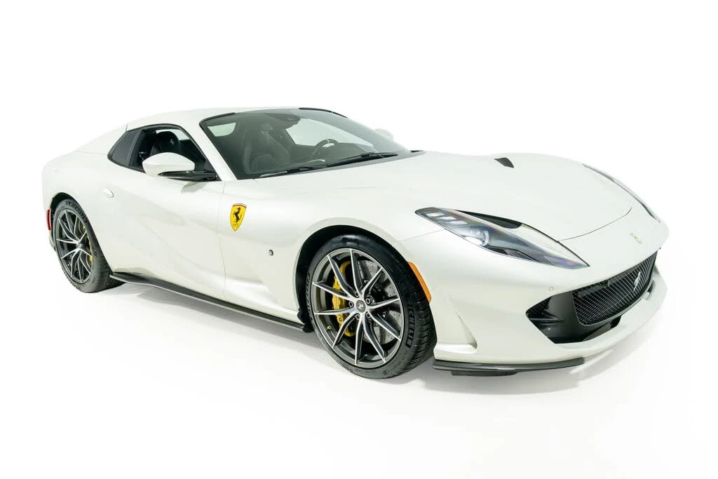 2021 Ferrari 812 GTS - Image 11 of 31