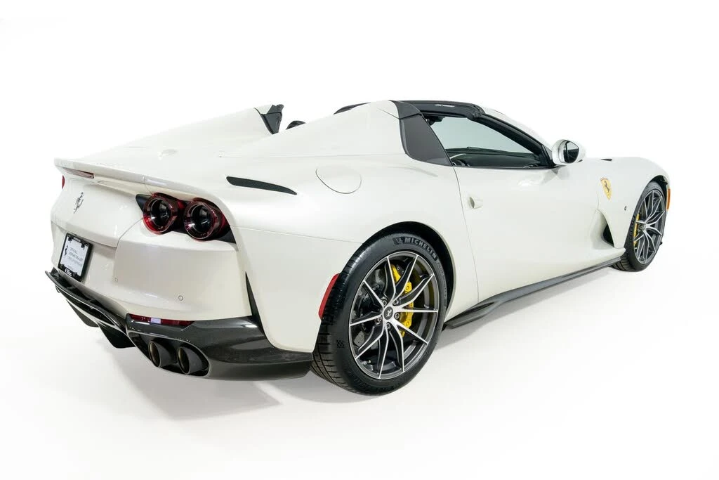 2021 Ferrari 812 GTS - Image 19 of 31