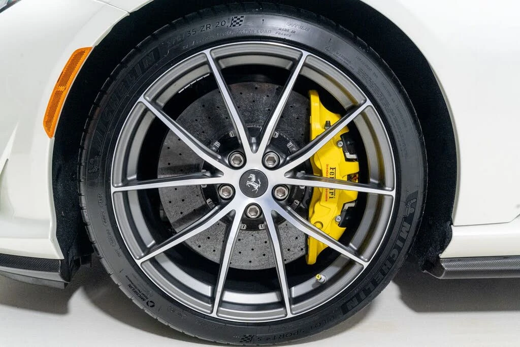 2021 Ferrari 812 GTS - Image 22 of 31