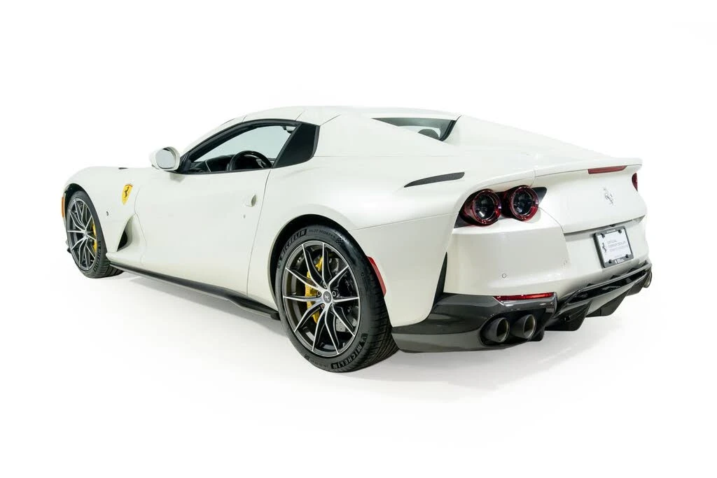 2021 Ferrari 812 GTS - Image 4 of 31