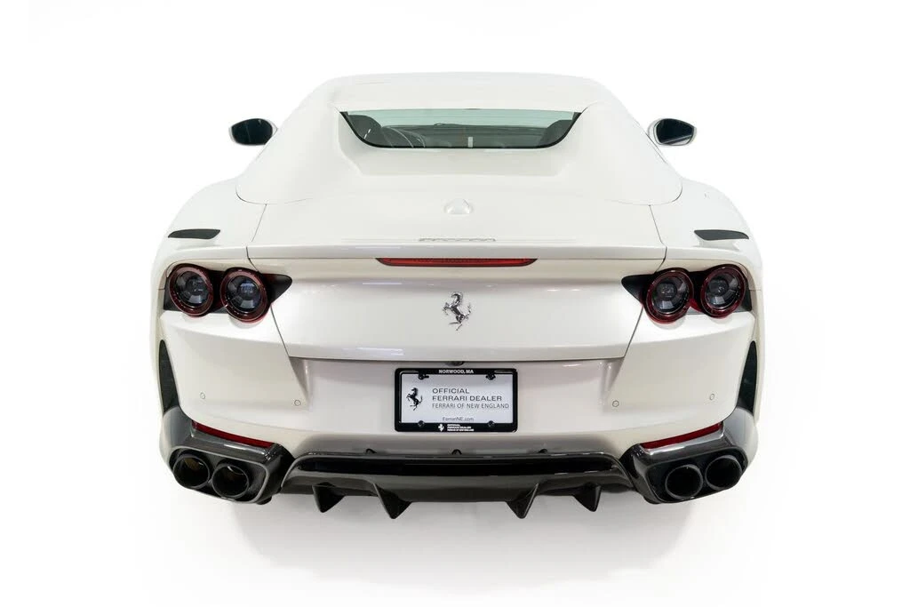 2021 Ferrari 812 GTS - Image 7 of 31