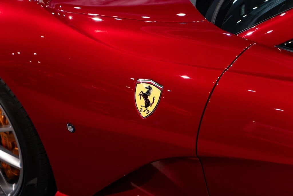 2021 Ferrari 812 GTS - Image 12 of 31