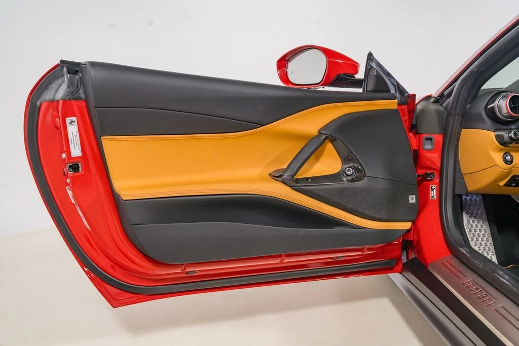 2021 Ferrari 812 GTS - Image 26 of 31