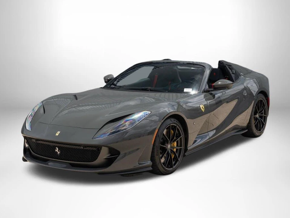2021 Ferrari 812 GTS - Image 5 of 31