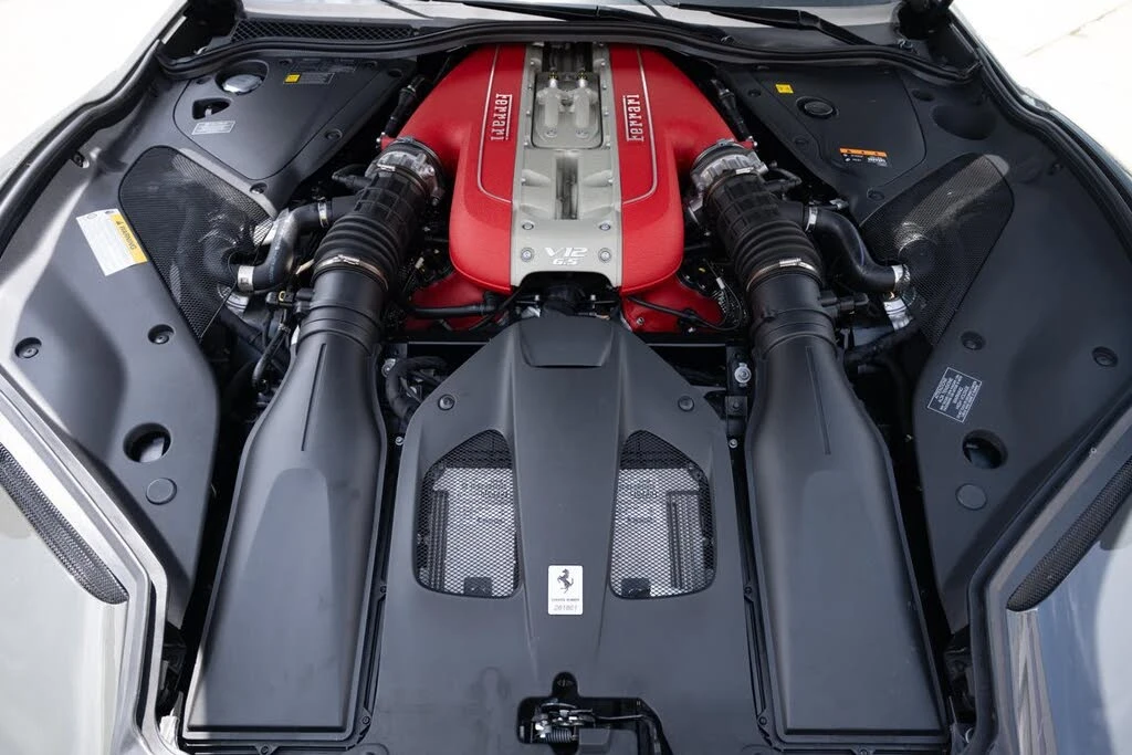 2021 Ferrari 812 GTS - Image 11 of 31