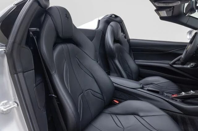 2021 Ferrari 812 GTS - Image 27 of 31