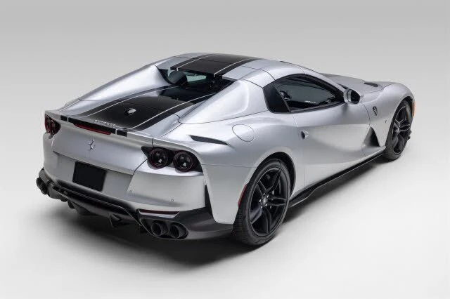 2021 Ferrari 812 GTS - Image 15 of 31