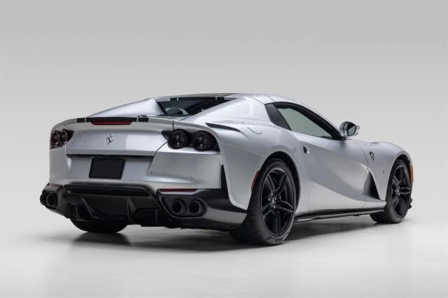 2021 Ferrari 812 GTS - Image 12 of 31