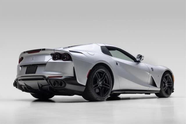 2021 Ferrari 812 GTS - Image 17 of 31