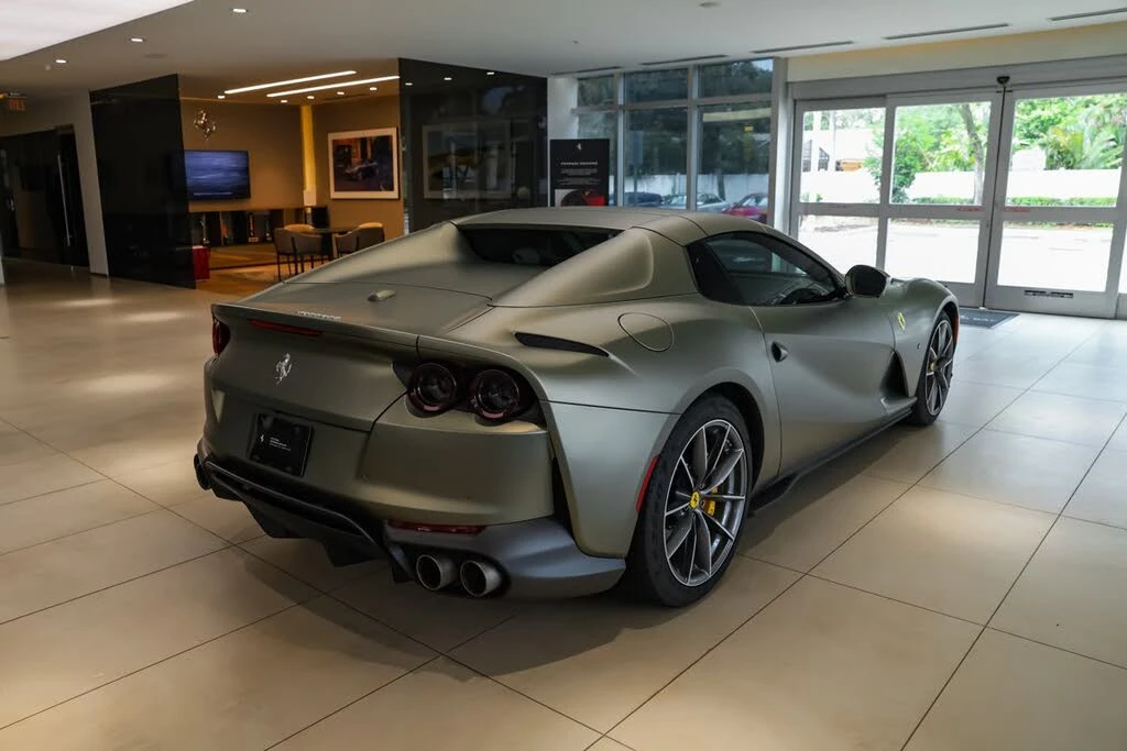2021 Ferrari 812 GTS - Image 26 of 31