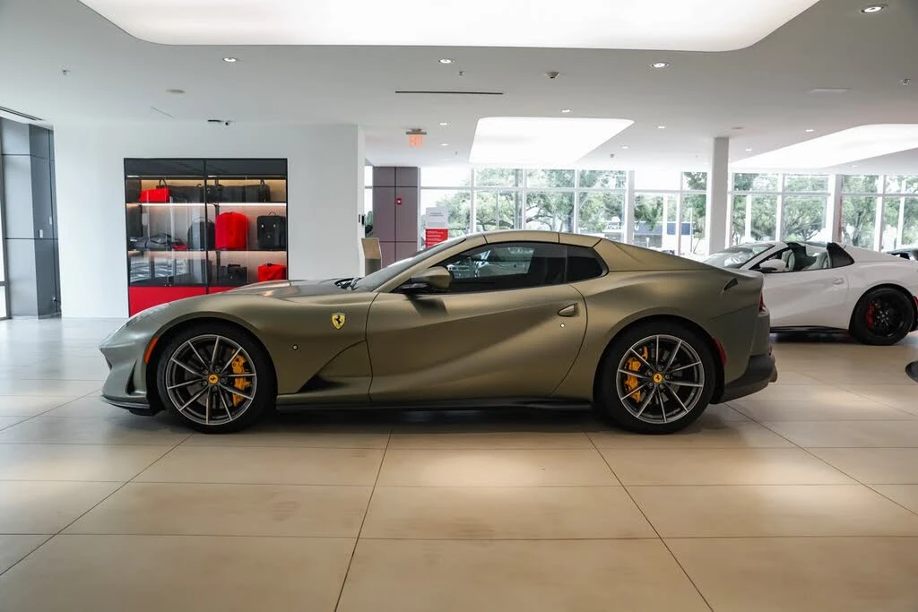 2021 Ferrari 812 GTS - Image 23 of 31