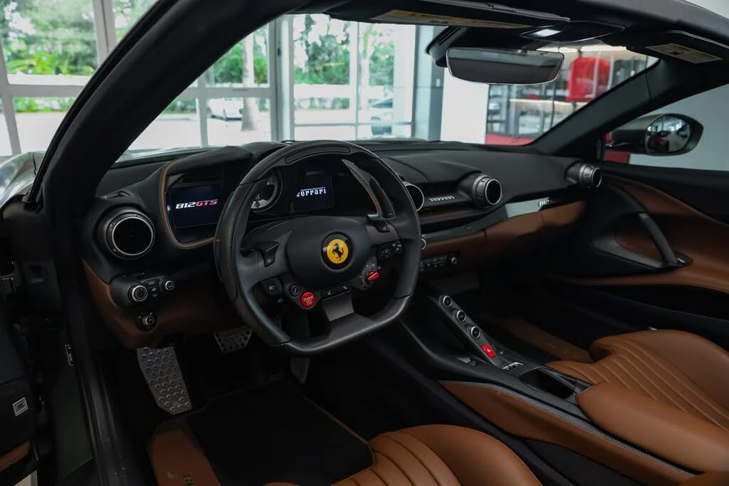 2021 Ferrari 812 GTS - Image 9 of 31