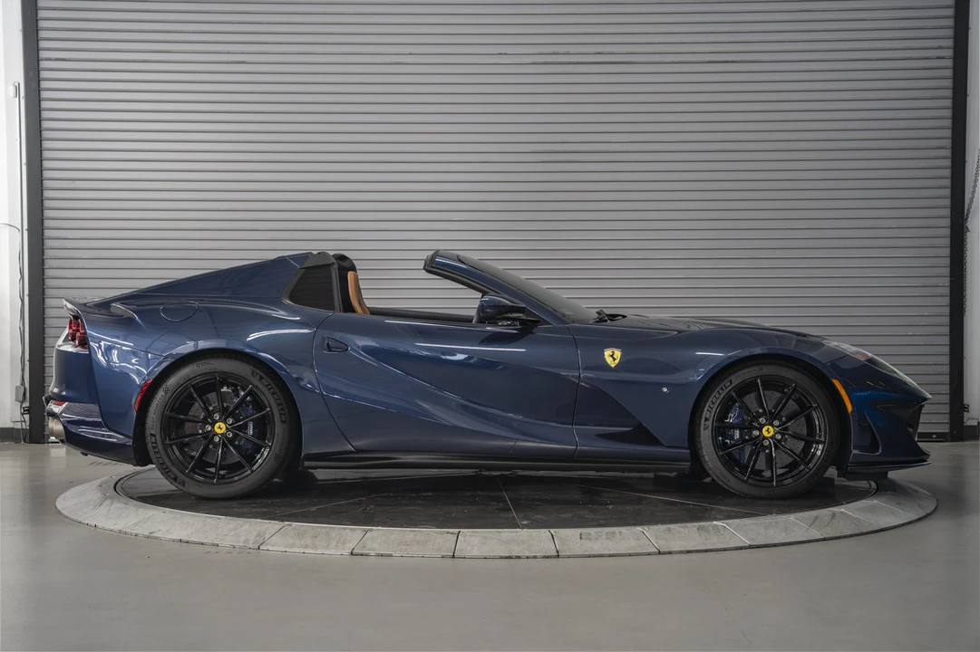 2021 Ferrari 812 GTS - Image 6 of 31