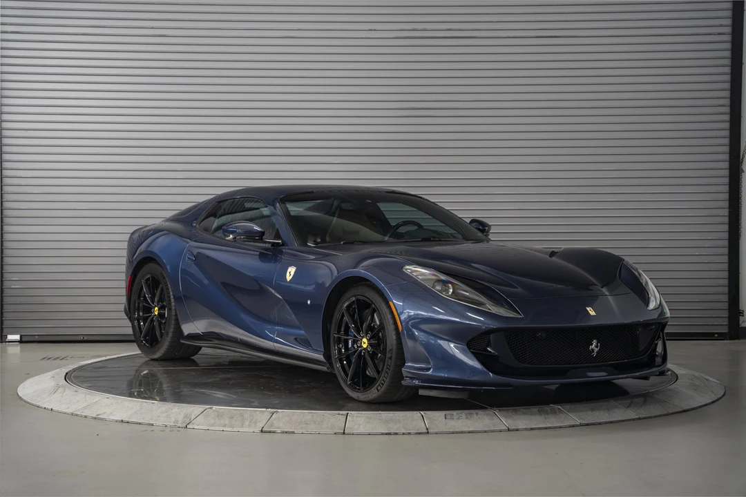 2021 Ferrari 812 GTS - Image 9 of 31