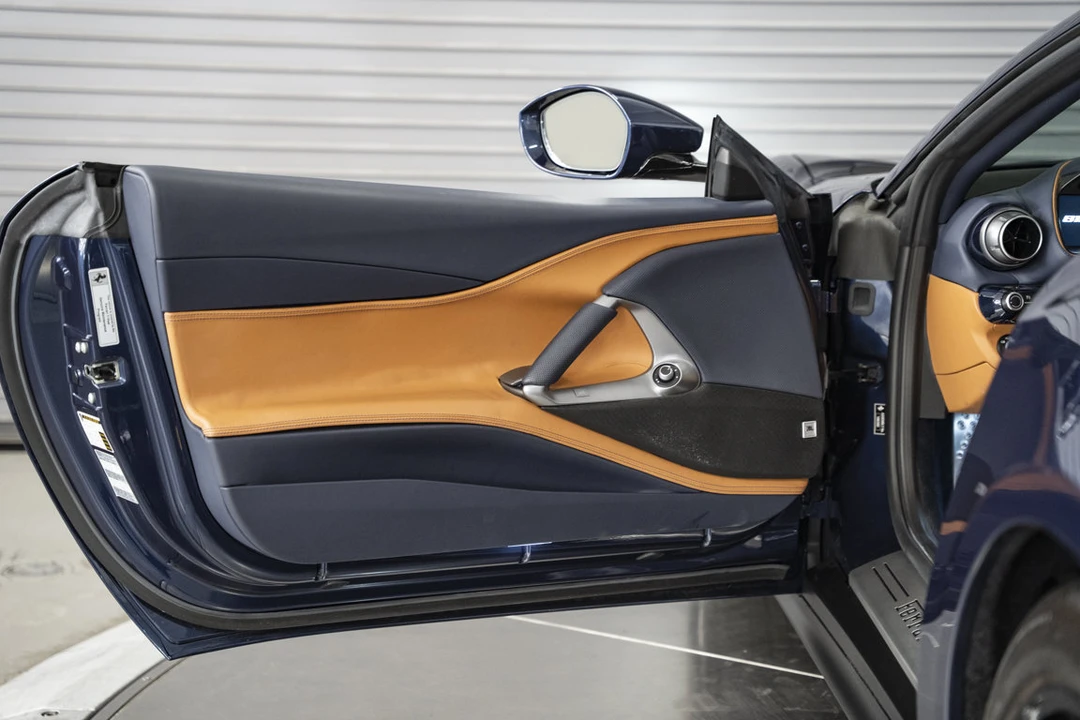 2021 Ferrari 812 GTS - Image 24 of 31