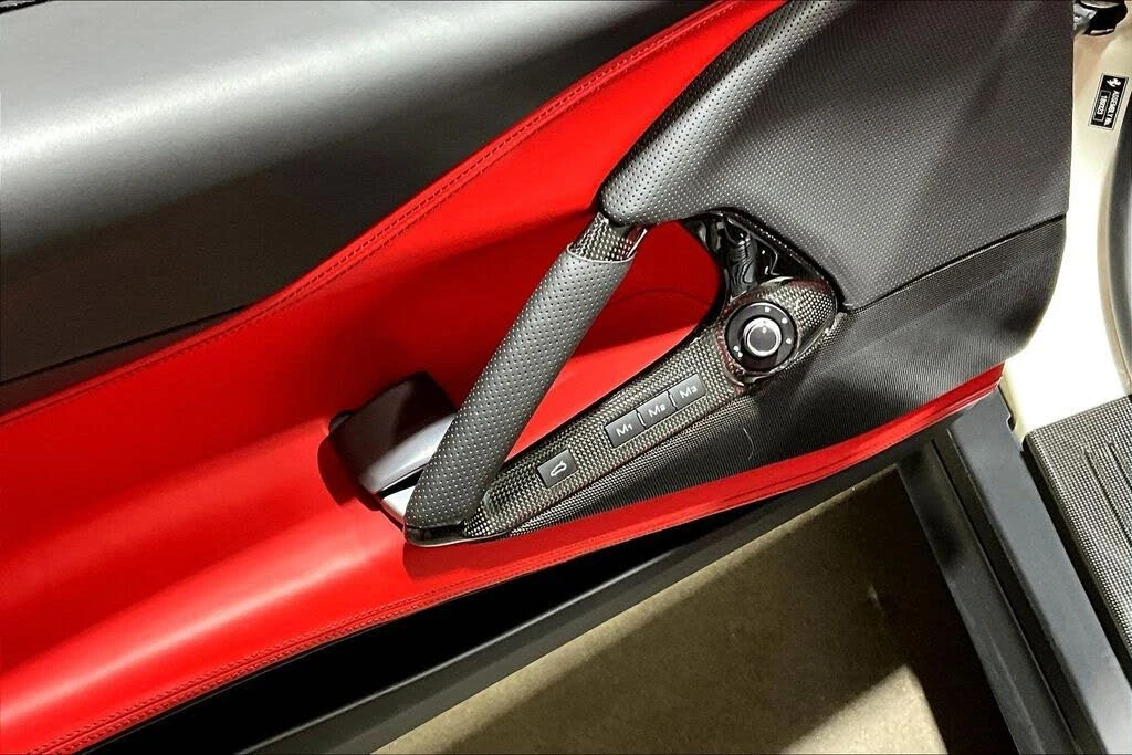 2021 Ferrari 812 GTS - Image 30 of 30