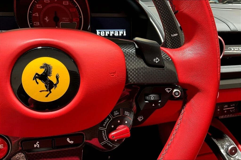 2021 Ferrari 812 GTS - Image 12 of 29