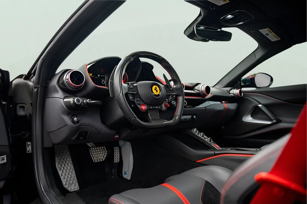2021 Ferrari 812 GTS - Image 24 of 31