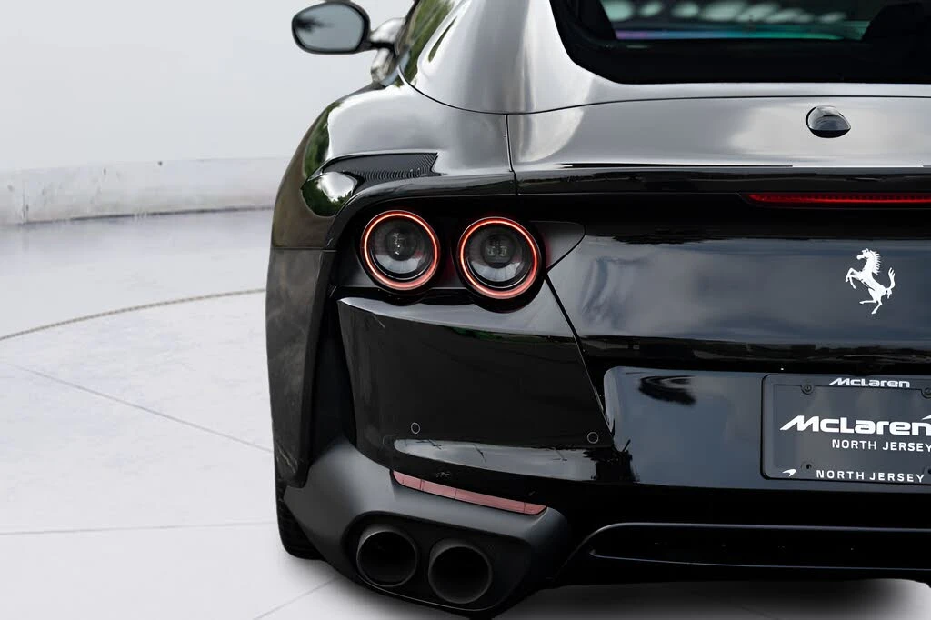 2021 Ferrari 812 GTS - Image 18 of 31