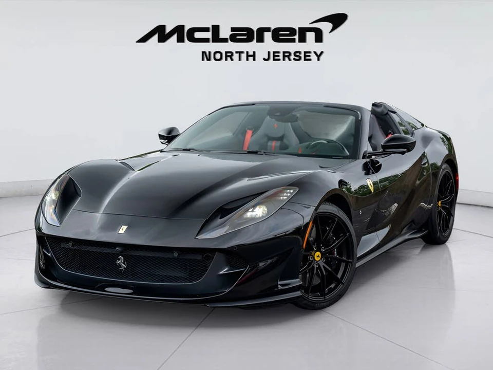 2021 Ferrari 812 GTS - Image 2 of 31