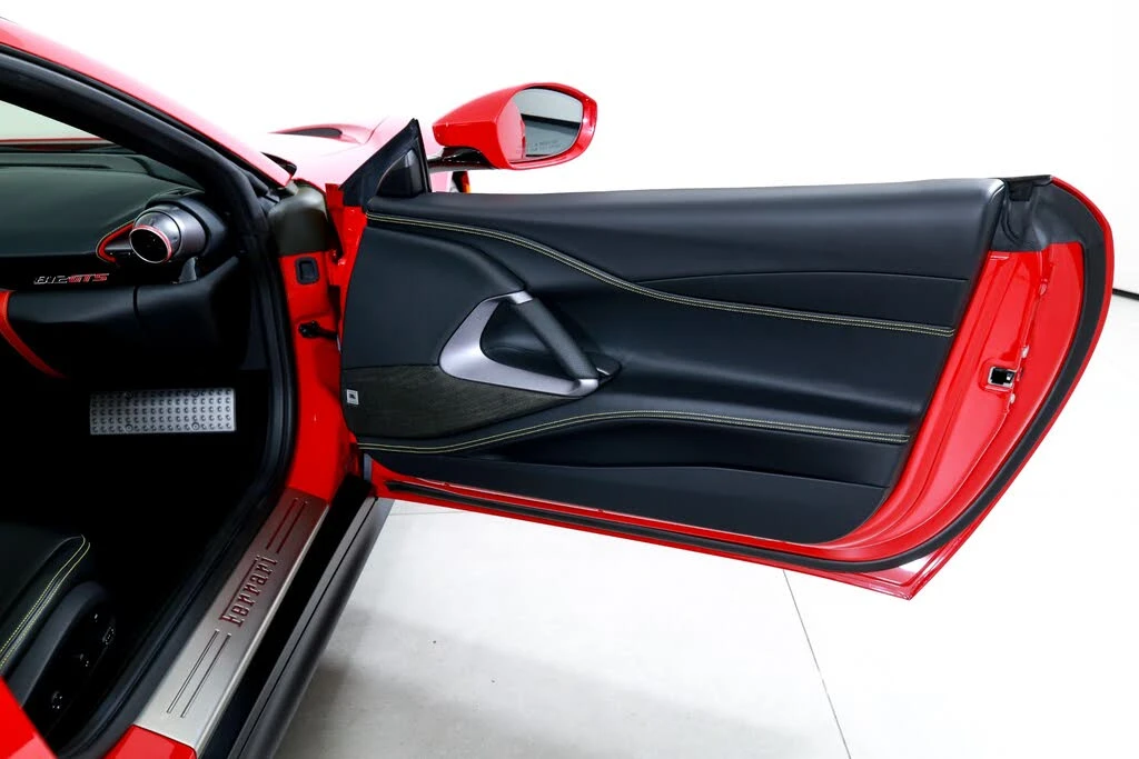 2021 Ferrari 812 GTS - Image 19 of 31