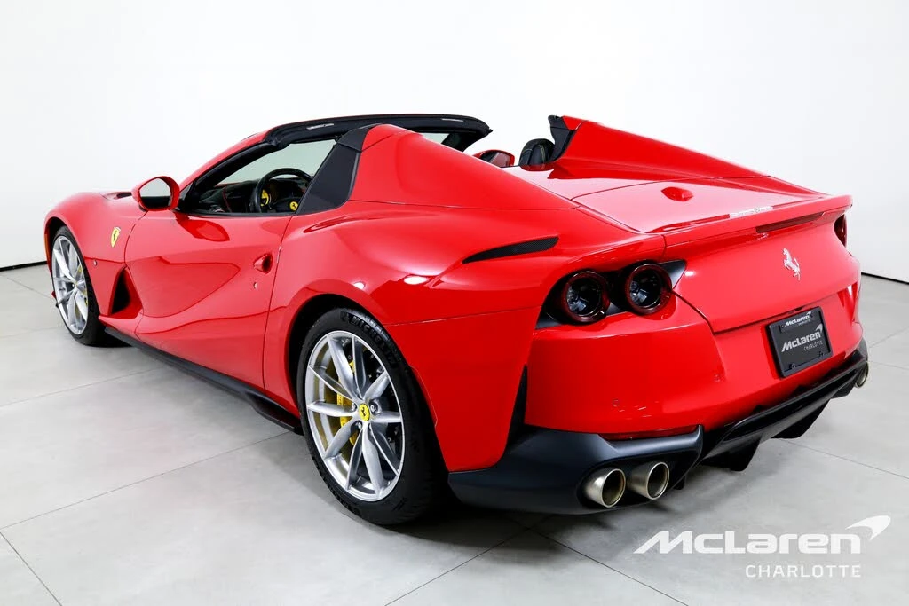 2021 Ferrari 812 GTS - Image 7 of 31