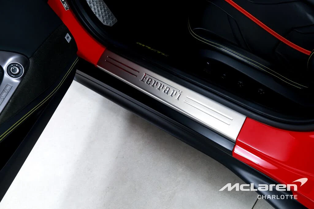 2021 Ferrari 812 GTS - Image 17 of 31