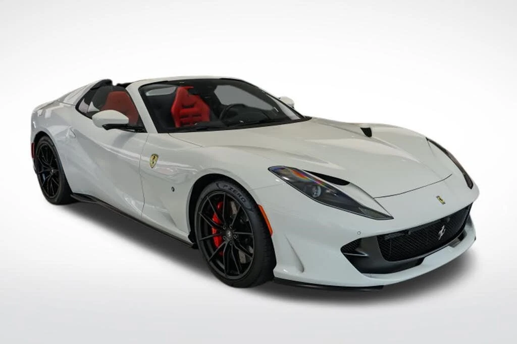2021 Ferrari 812 GTS - Image 7 of 31