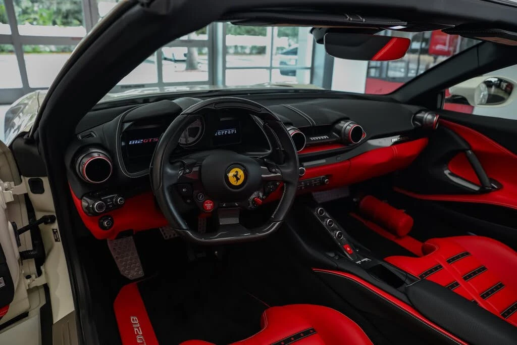 2021 Ferrari 812 GTS - Image 9 of 31