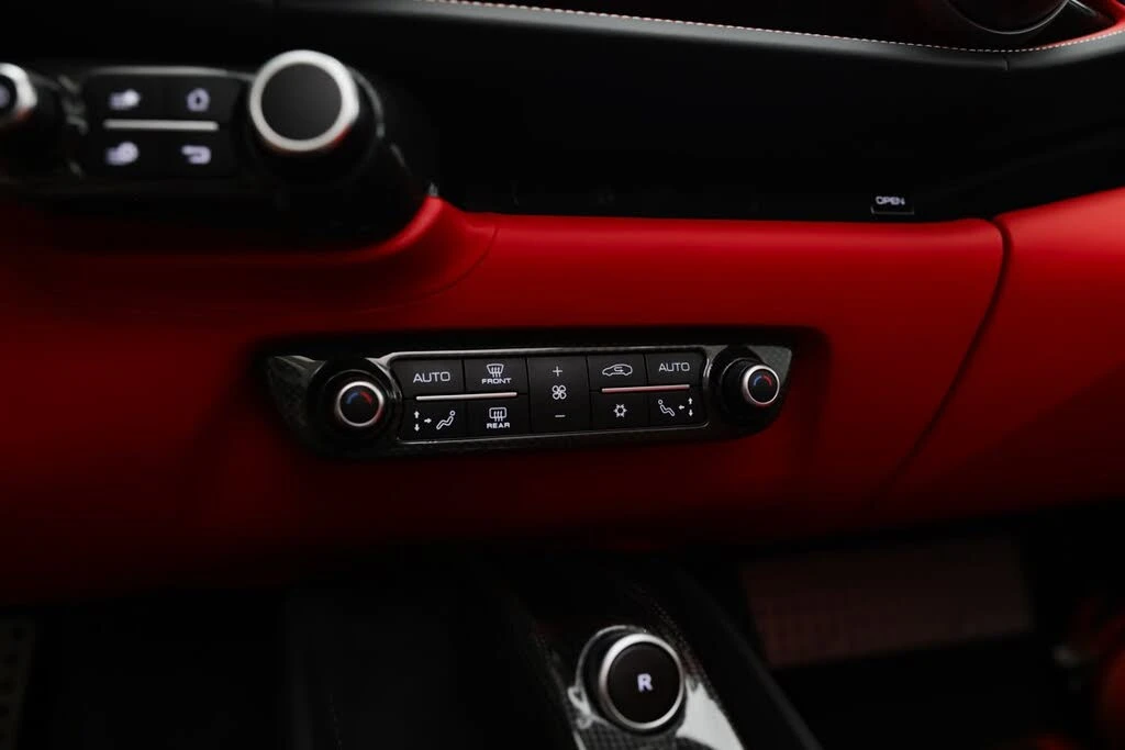 2021 Ferrari 812 GTS - Image 13 of 31