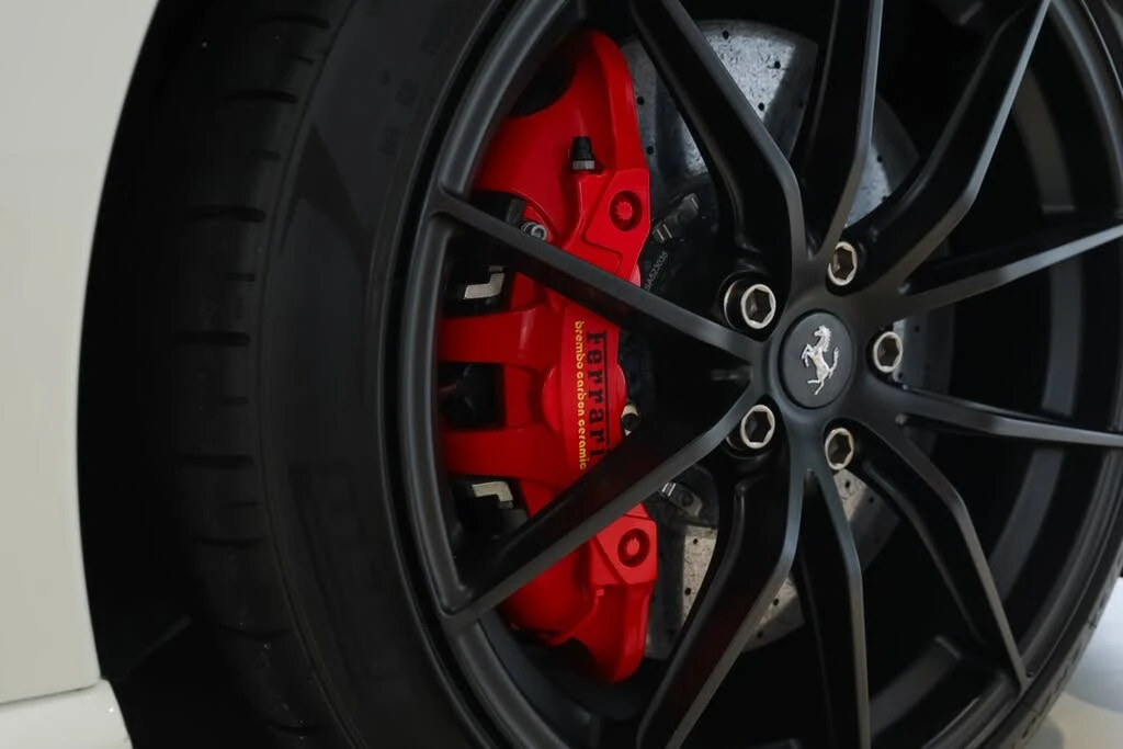 2021 Ferrari 812 GTS - Image 16 of 31