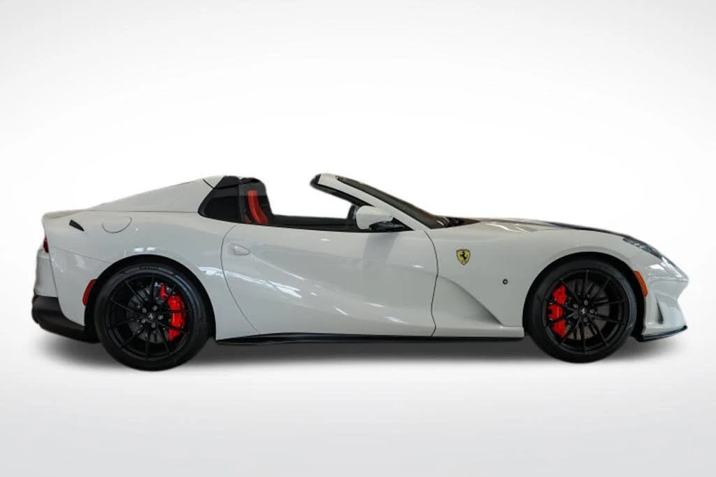 2021 Ferrari 812 GTS - Image 6 of 31