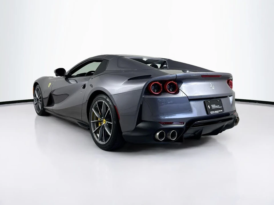 2021 Ferrari 812 GTS - Image 4 of 6