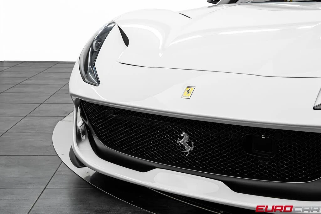 2021 Ferrari 812 GTS - Image 12 of 31