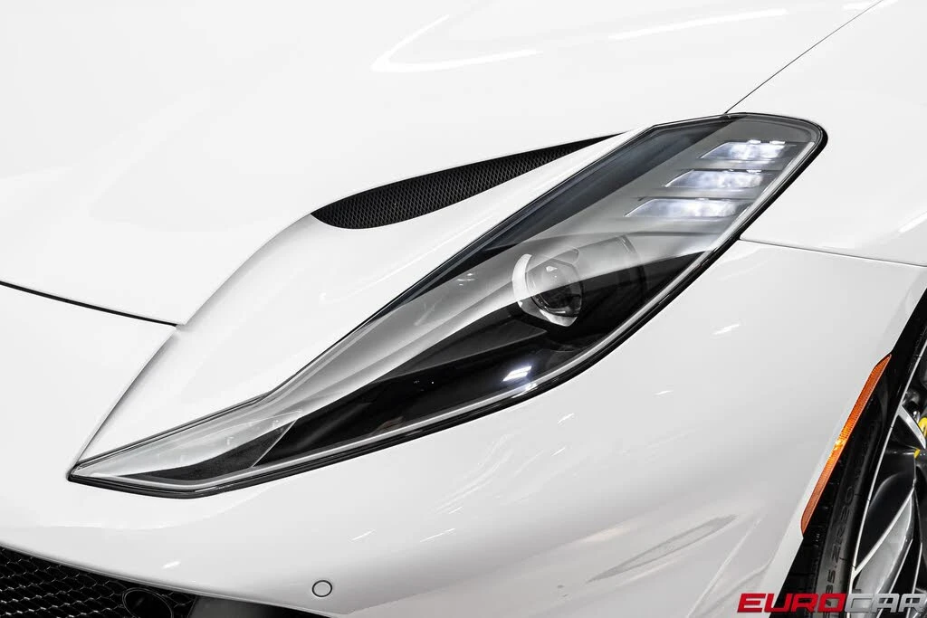 2021 Ferrari 812 GTS - Image 13 of 31
