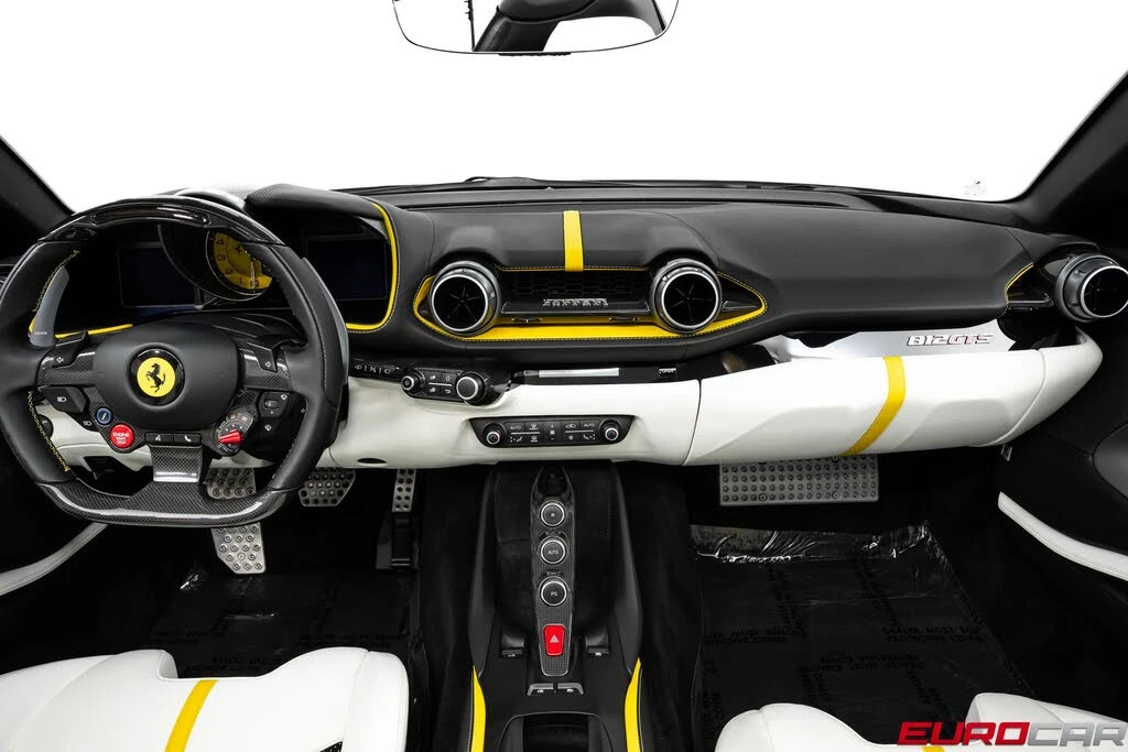 2021 Ferrari 812 GTS - Image 28 of 31