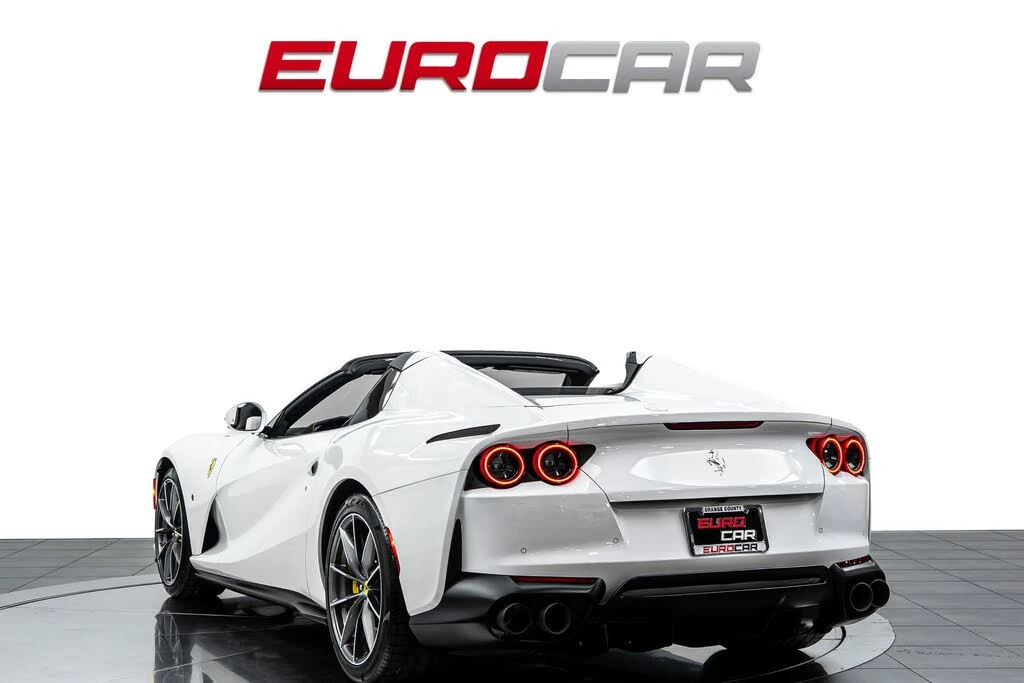 2021 Ferrari 812 GTS - Image 4 of 31