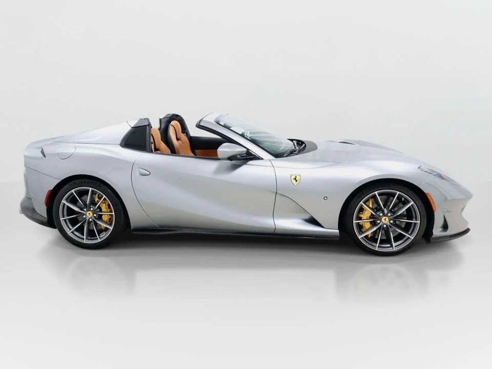 2021 Ferrari 812 GTS - Image 6 of 31