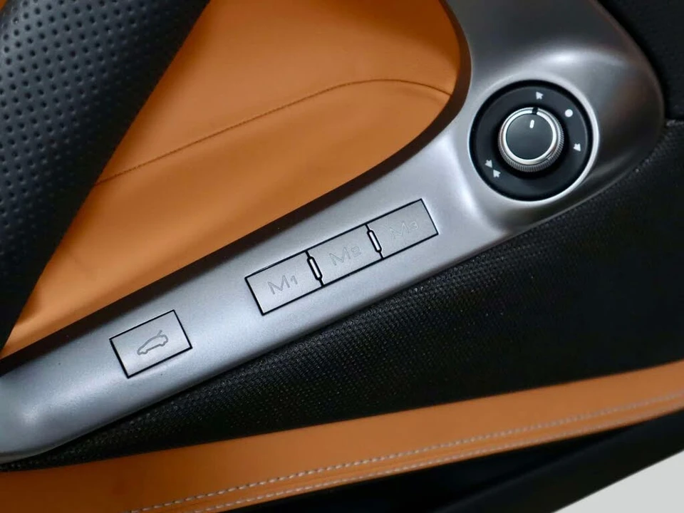 2021 Ferrari 812 GTS - Image 21 of 31