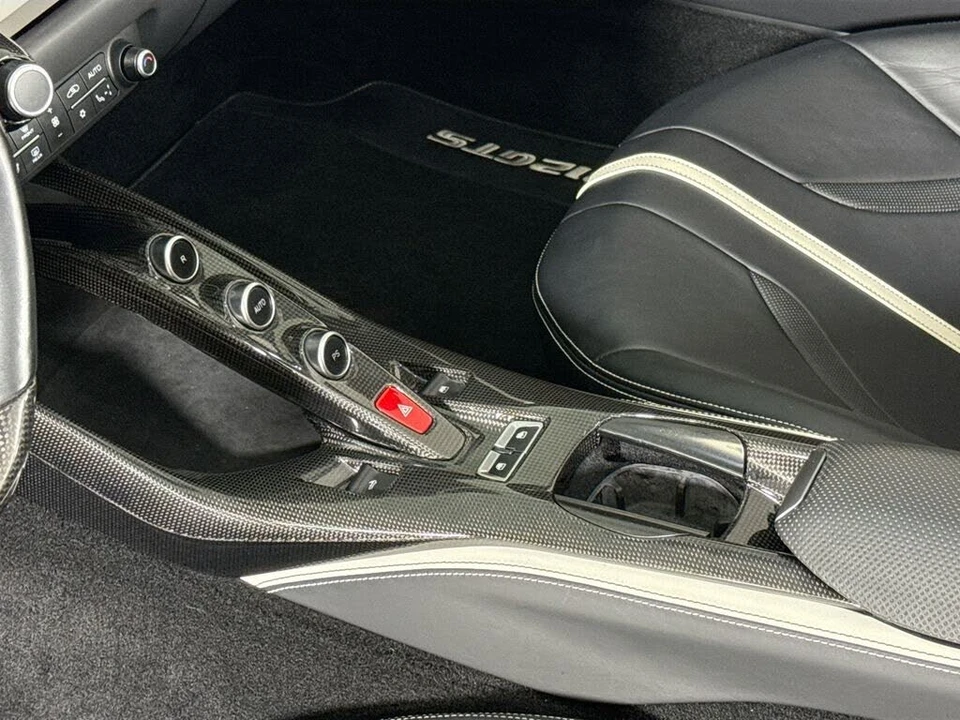 2021 Ferrari 812 GTS - Image 15 of 26