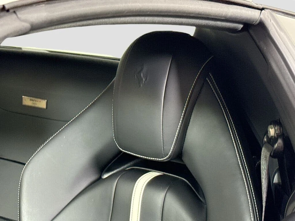 2021 Ferrari 812 GTS - Image 22 of 26