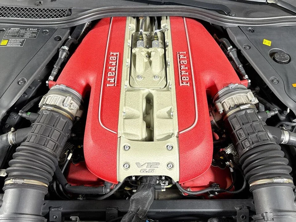 2021 Ferrari 812 GTS - Image 24 of 26