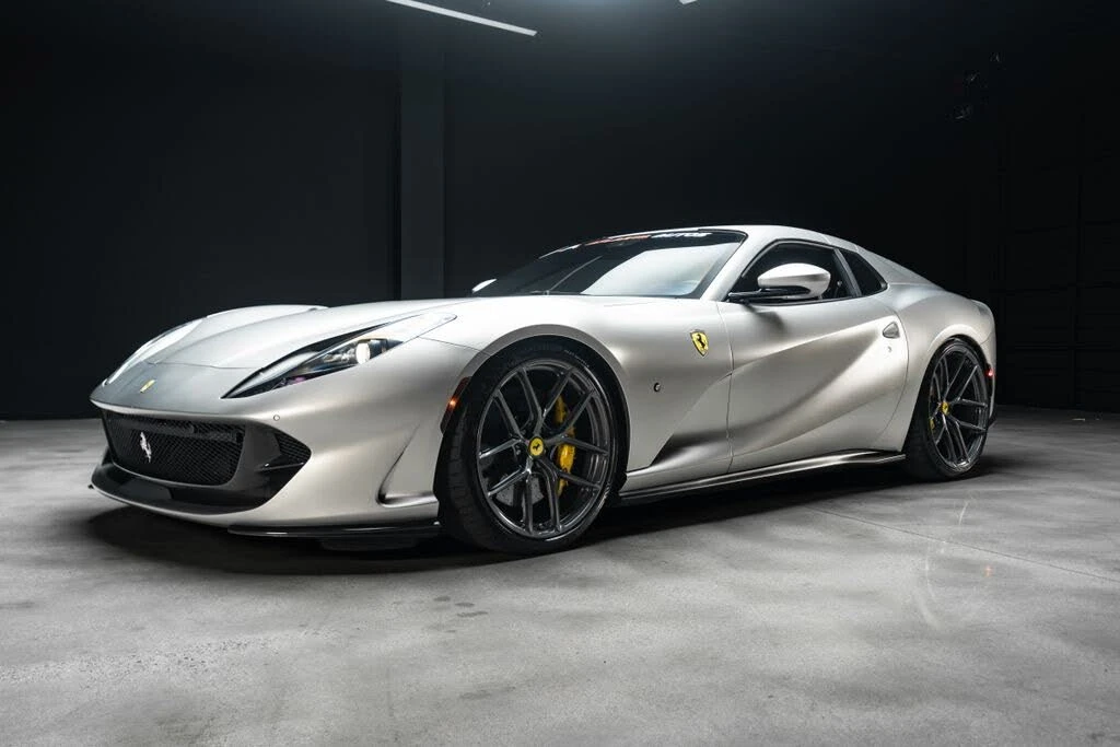 2021 Ferrari 812 GTS - Image 29 of 31